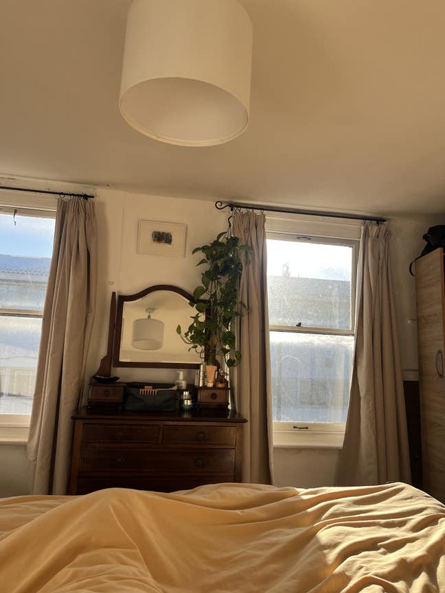 1 bed Lease takeover  Main Photo