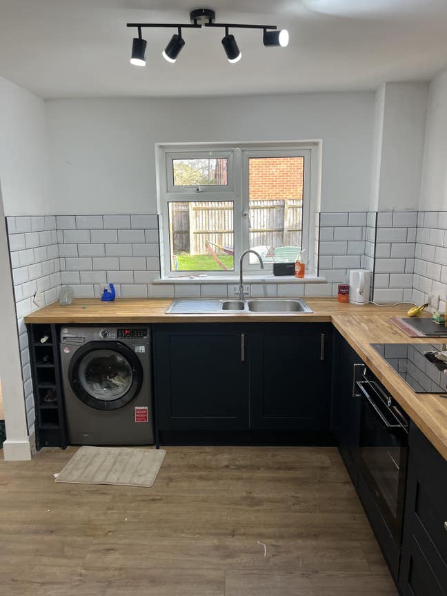 Spacious double room  Main Photo