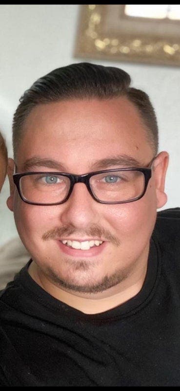 Professional Male seeks a double room Main Photo