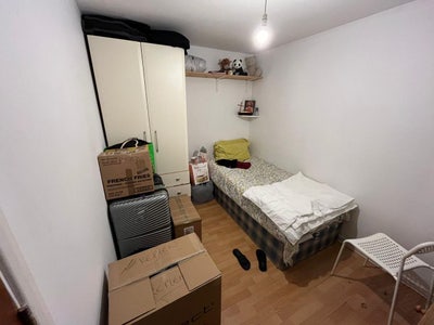 🏠for couple or 2students ready to move Main Photo