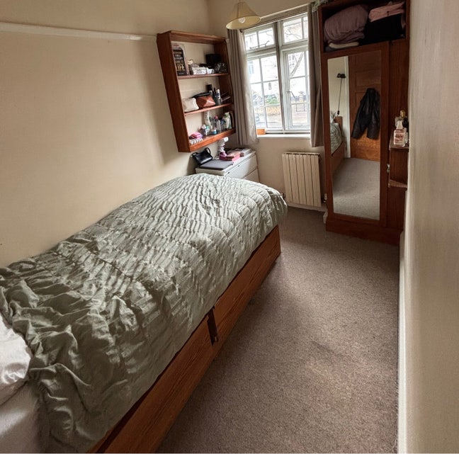 Room Takeover 1 March &pound;650 Pm Belsize Park Main Photo