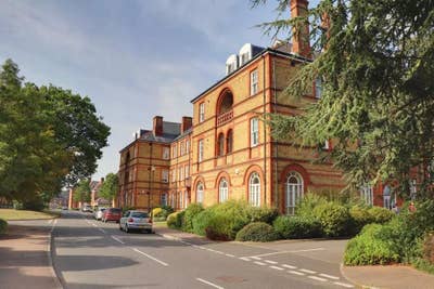 Spacious Double Room + Own Bathroom Winchmore Hill Main Photo