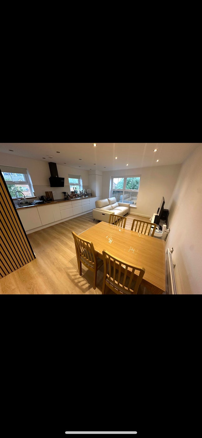 Double ensuite room Main Photo