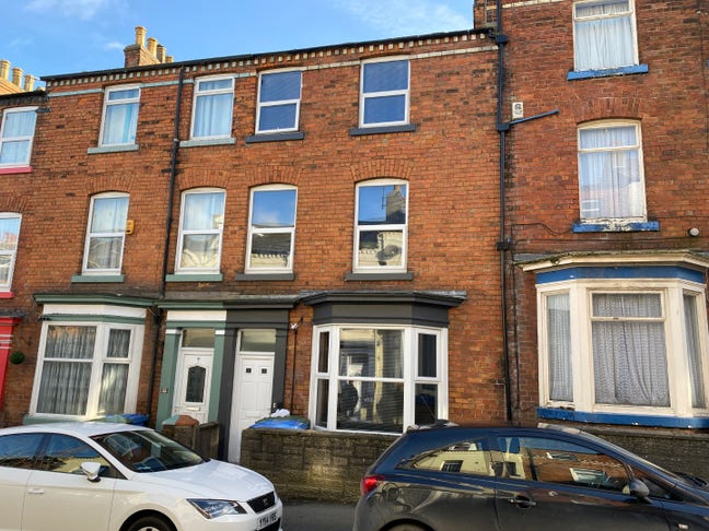 An all inclusive furnished second floor Room Main Photo