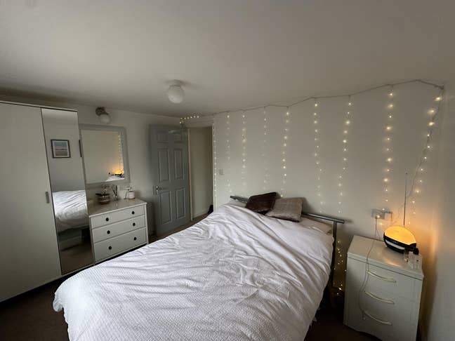 Balham Double Room w/ Study & Bathroom – 8 March Main Photo