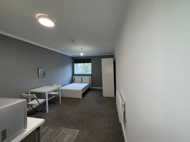 Self Contained Private Studio's in Gateshead NE10 Main Photo