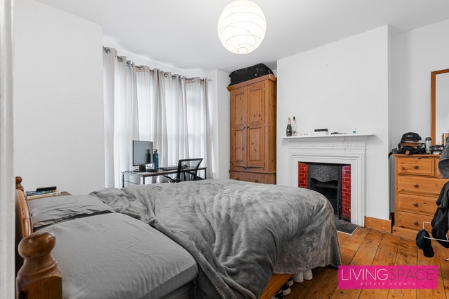 Beautiful 5 bed in Highbury Main Photo