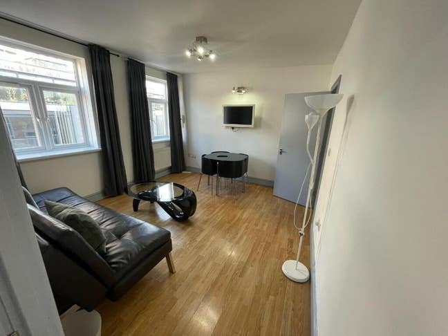 Spacious Two Bed Flat Near Shoreditch, E2 Main Photo