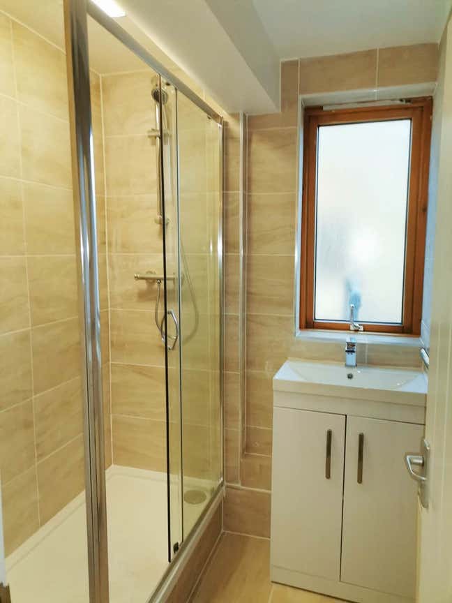 Angel station spacious  double Available  15/05/26 Main Photo