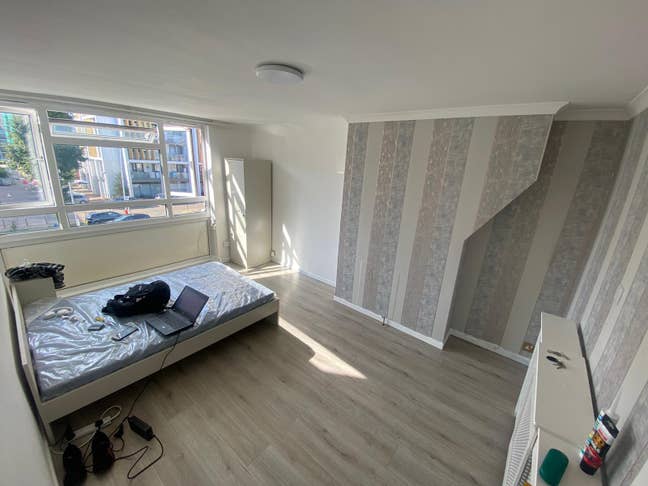 🌟Large Double Room -Stylish Home in Brixton Main Photo