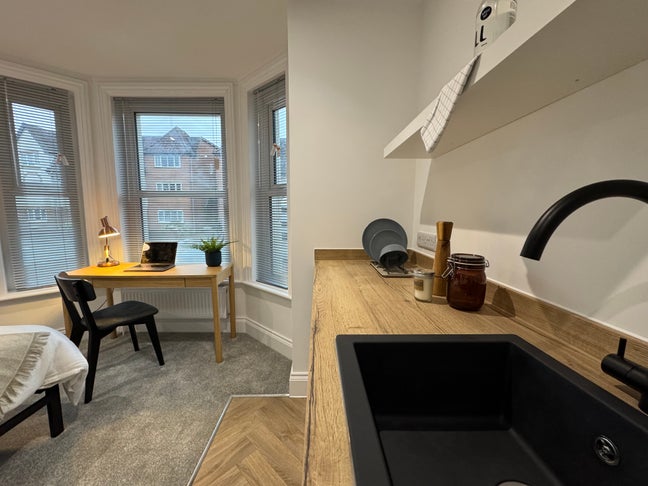 BRAND NEW | EnSuite Rooms  | Ashley Cross Main Photo