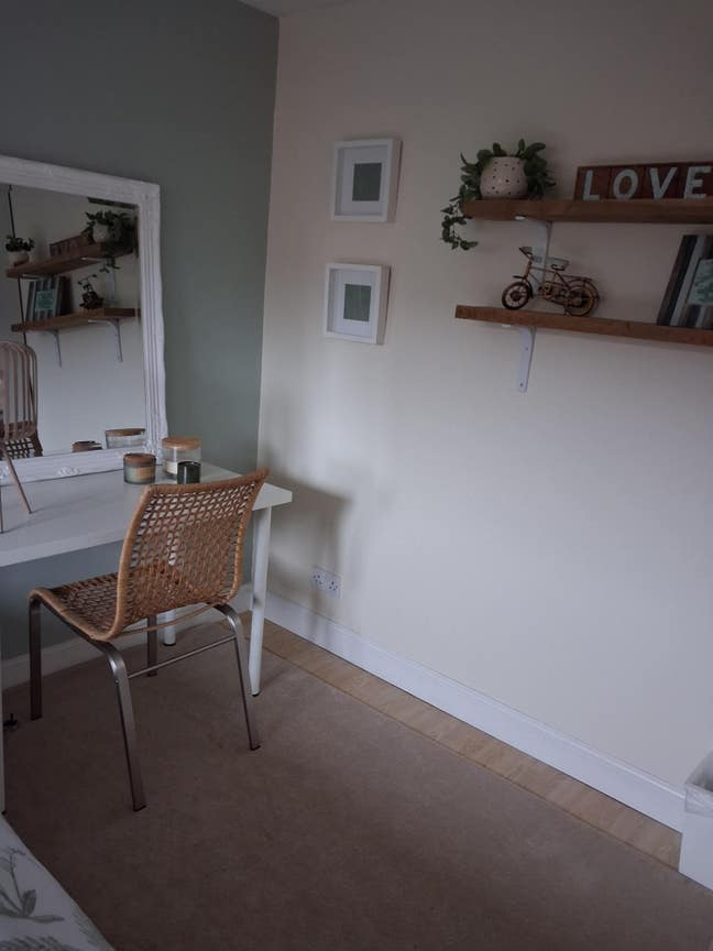 Monday to Friday Only .Double Room Main Photo