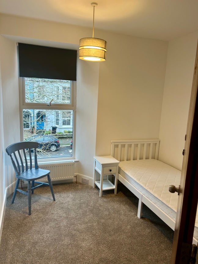Single Room in House Share, Central Falmouth Main Photo