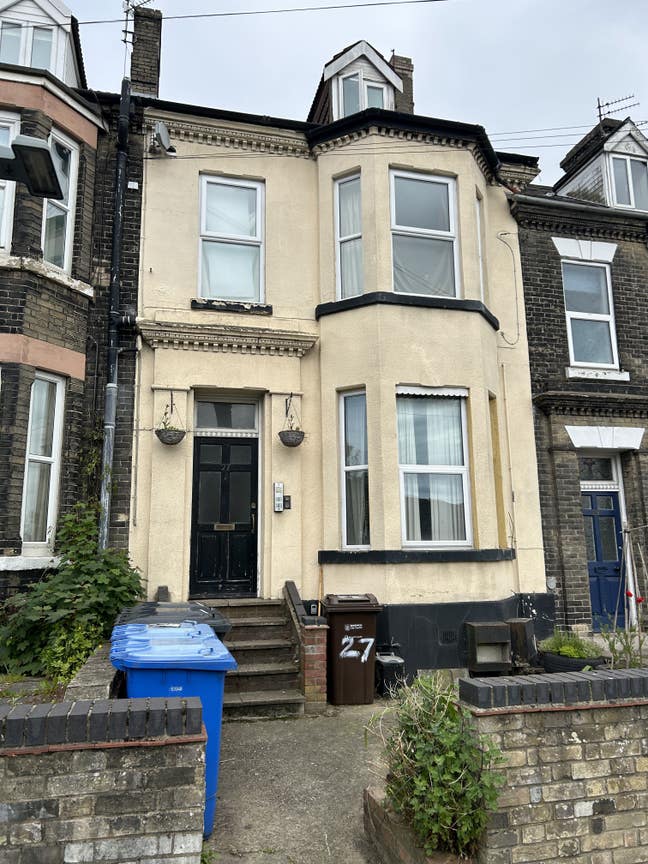 1 Bed Garden Flat to Rent in NR1 - 1st March Main Photo