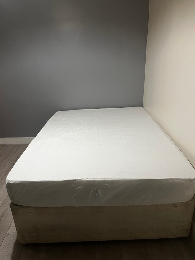 Double room for 1 person near Plaistow Station  Main Photo