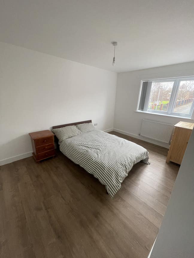 En-Suite Room (Bills Included) Near Stadium & City Main Photo