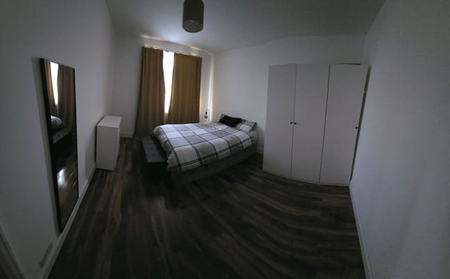 Double room in a family home. Main Photo