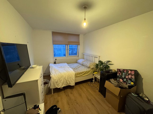 Room  near Stockwell station available now! (114c) Main Photo