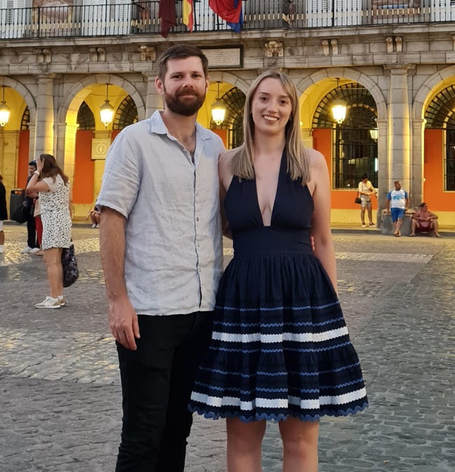 Professional couple looking for London Sublet Main Photo