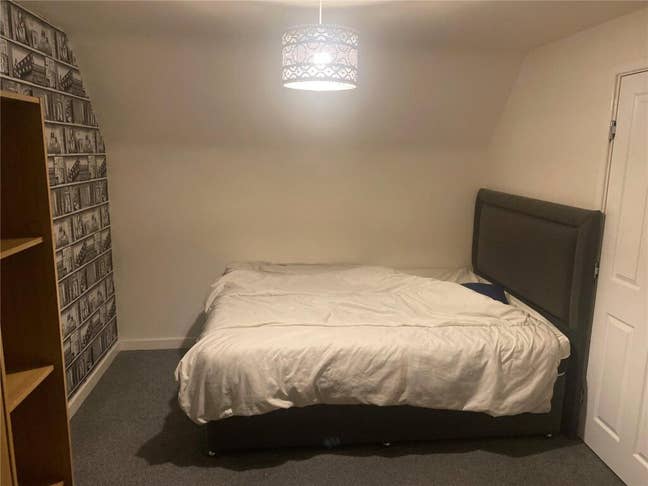 Double Room to Rent Available Now Main Photo