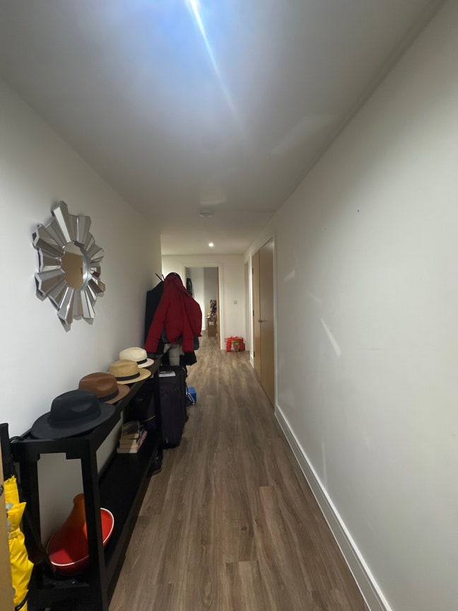 Furnished Double Room available in 2-Bed Flat Main Photo