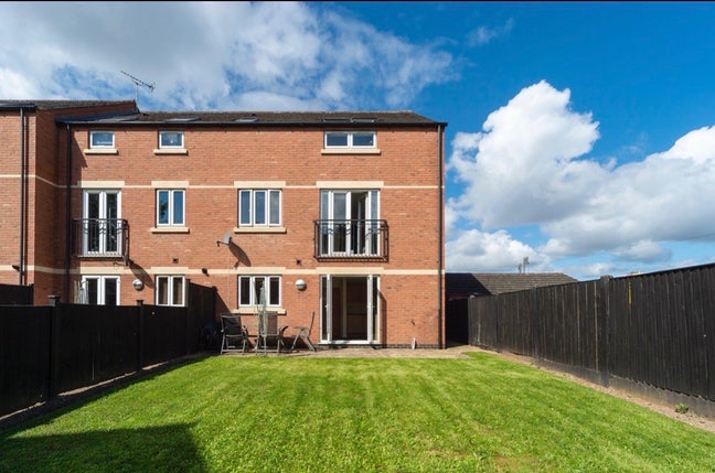 2 rooms available in West bridgford  Main Photo