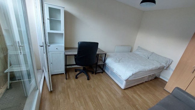 Bright, modern room_2 min from Caledonian Rd Sta Main Photo