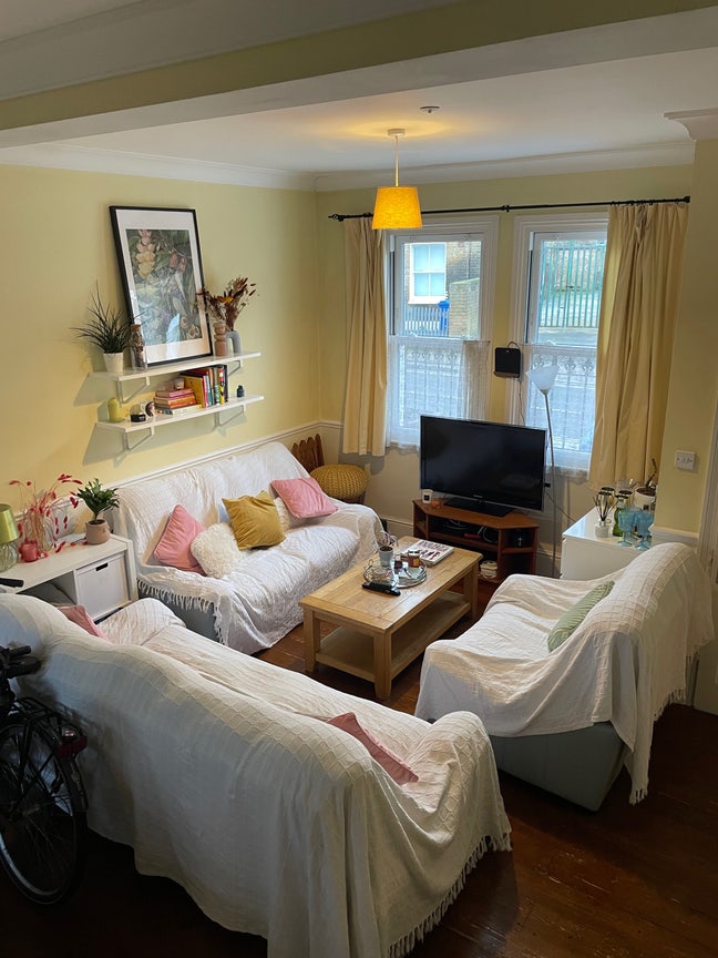 Double Room in Peckham :) Main Photo