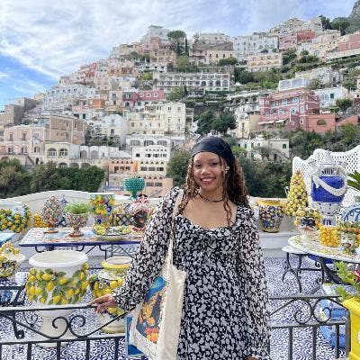 Room needed by professional couple Main Photo