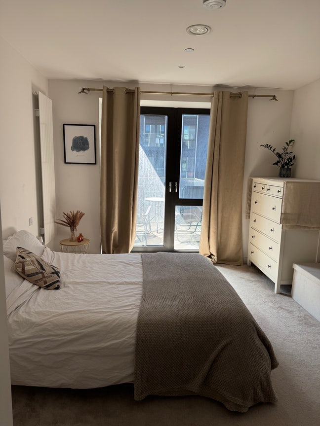 Double en-suite room with balcony  Main Photo