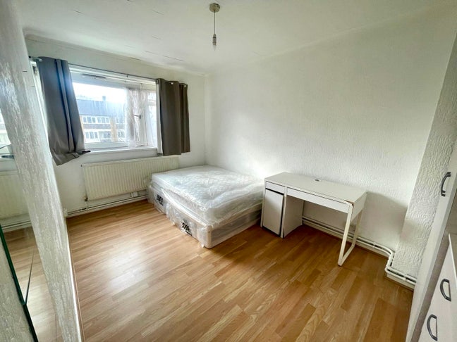 2 Double Room in Stepney+Couple Welcome+Bill Incld Main Photo