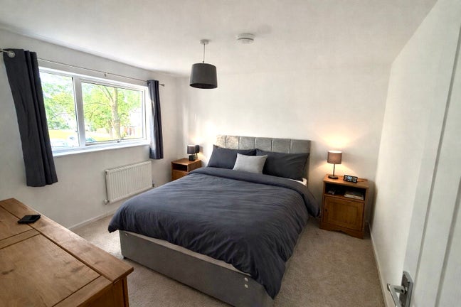 Double room by Alex Hospital Main Photo