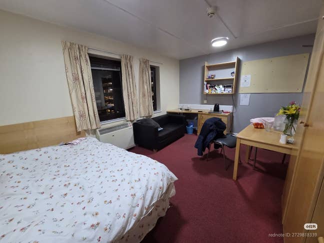 Newcastle City center student studio &pound;150/week Main Photo