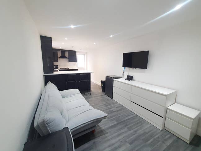 💥 2 Luxury En-Suite Rooms in Charlton🔥 Main Photo