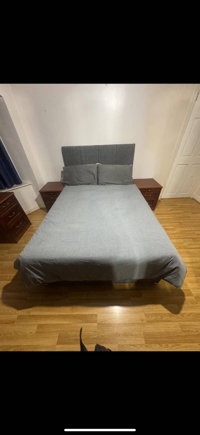 A Beautiful Room Available in E2 London  Main Photo