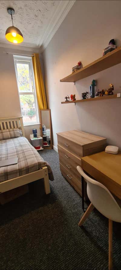 Nice room in central Nottingham  Main Photo