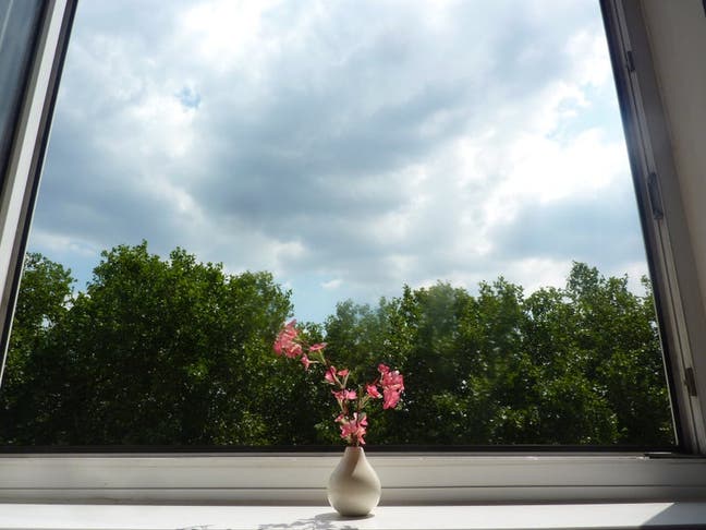 Ensuite Lovely Feltham station Main Photo