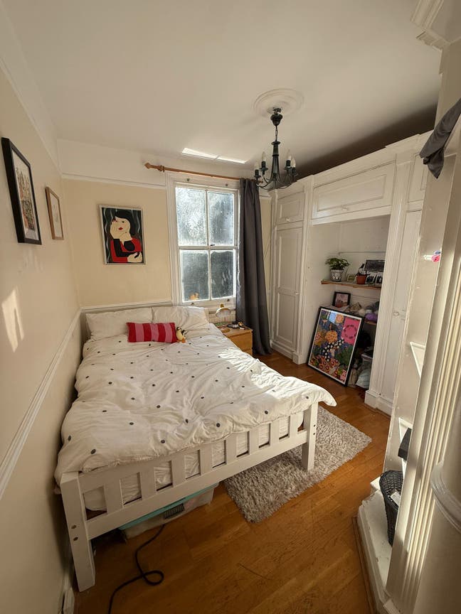 Room in large 5 bed house in Herne Hill Main Photo