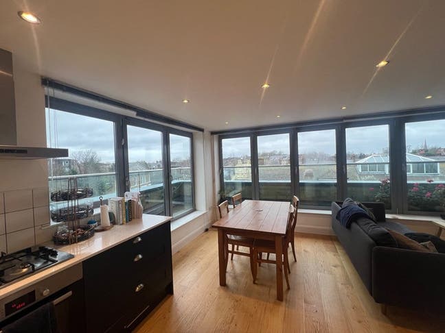 Double Room in Modern Penthouse in Lewisham Main Photo