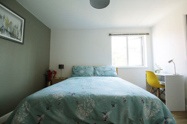 Spacious Double Ensuite Room|&pound;50 off on  1St Month Main Photo