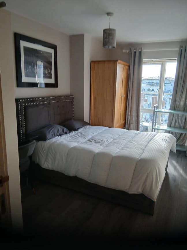 Double Room near Colindale station  Main Photo