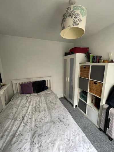 Double room in friendly house share in Botley✨ Main Photo