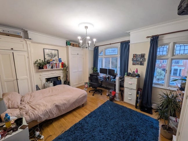 Room available Herne Hill Main Photo