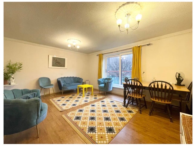 1 double bedroom for short-term let Main Photo