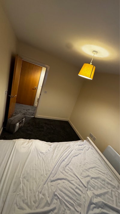 Room for rent  Main Photo