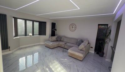 Luxury room in quiet home ALL bills included  Main Photo