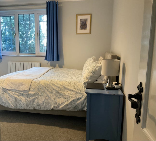 Mon-Fri en-suite Double room (Single Occupancy)  Main Photo