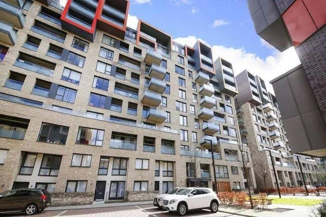 **2 Spotless Double Room in North Greenwich** Main Photo