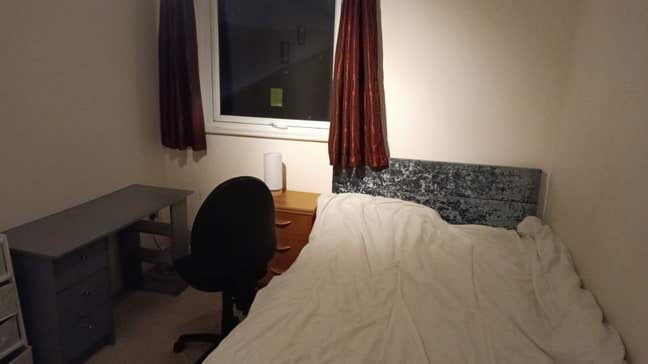 Sublet for May and June Only in Silverknowes Main Photo