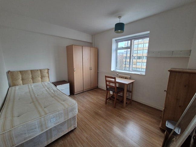 Cosy single room  Main Photo